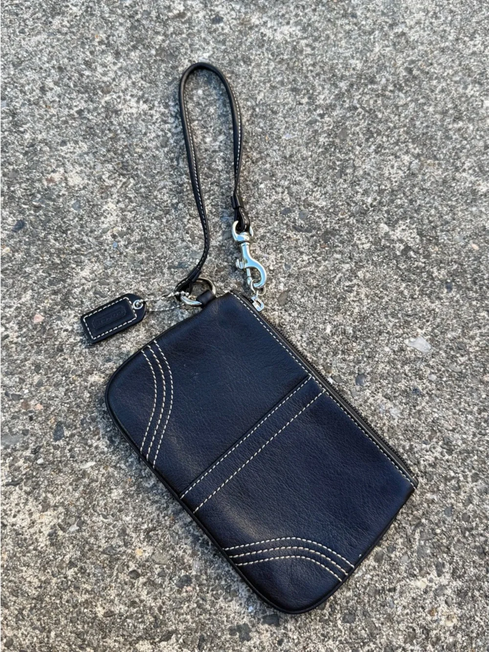 Coach Black Leather Wristlet Clutch Zip Pouch Signature Tag